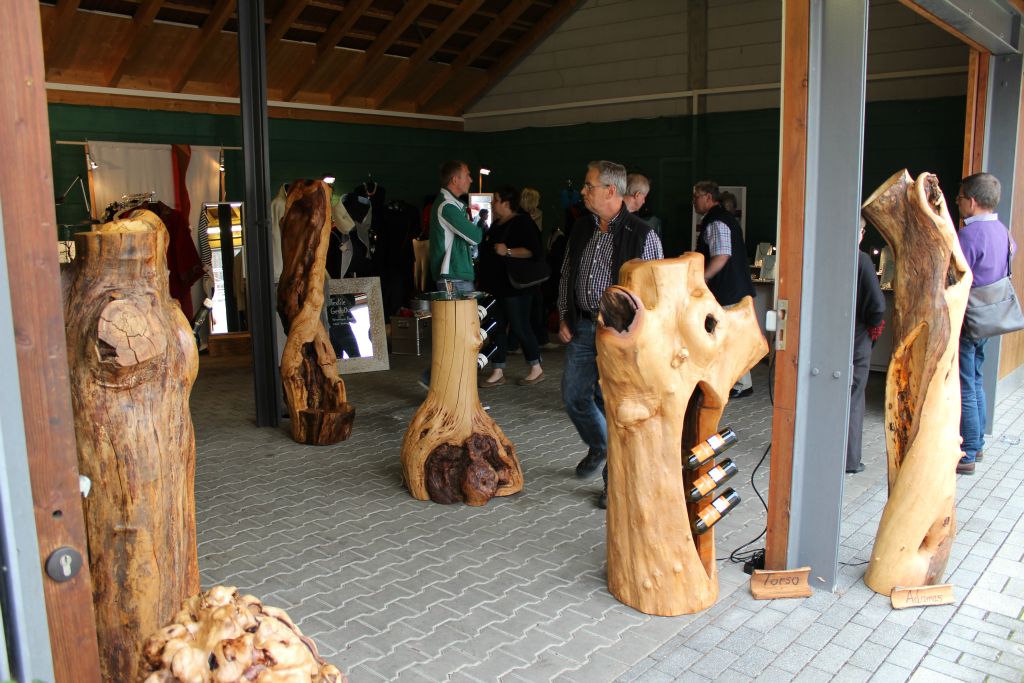 woodart-Ausstellungen